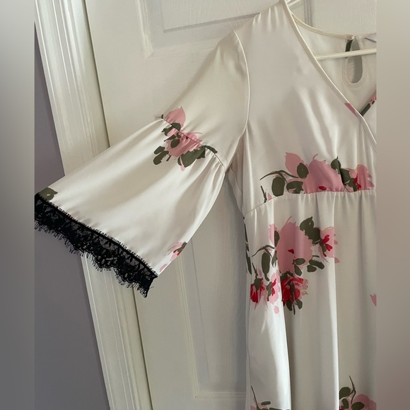 Candies Brand Dress with Pockets - Size L - Picture 2 of 6